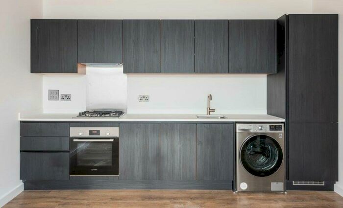 1 Bedroom Flat To Rent In Sheridan Terrace, Hove, East Sussex, BN3