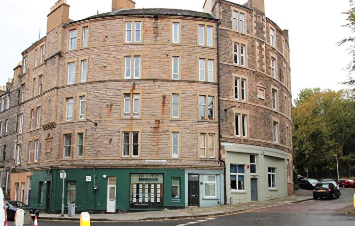 2 Bedroom Flat To Rent In Meadowbank Terrace, Meadowbank, Edinburgh, EH8