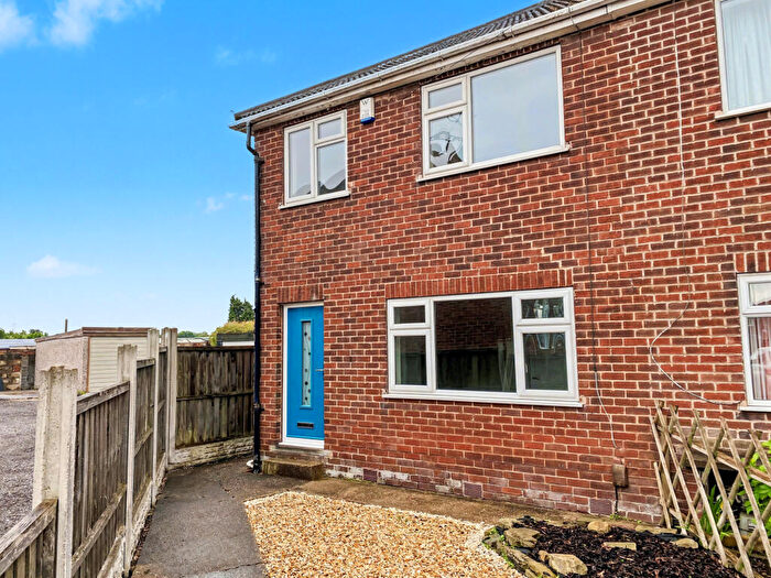 3 Bedroom Semi Detached House To Rent In Winter Road, Pogmoor, Barnsley, S75