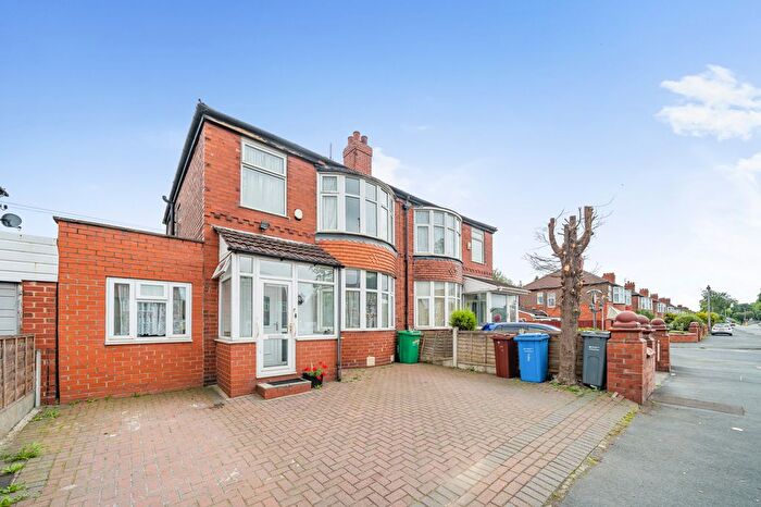 3 Bedroom Semi-Detached House To Rent In Kingsway, Manchester, M19