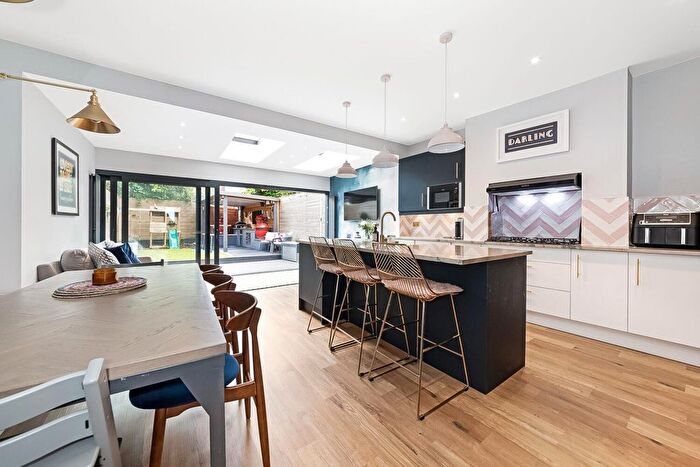 4 Bedroom Property For Sale In Overhill Road, East Dulwich, London, SE22