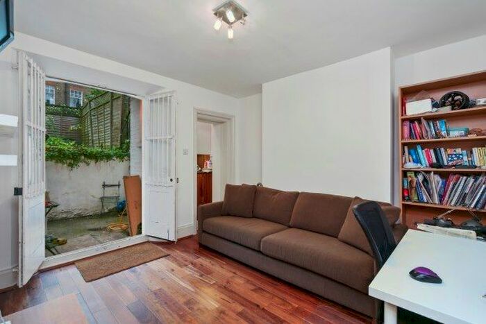 2 Bedroom Flat To Rent In Lisgar Terrace, London, W14