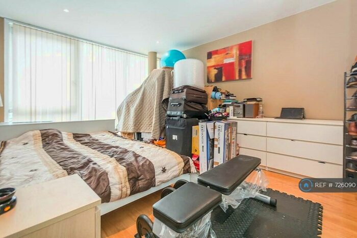 3 Bedroom Flat To Rent In The Glasshouse, Birmingham, B16