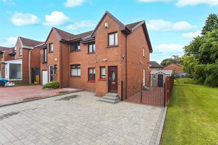 3 Bedroom Semi-Detached House For Sale In Foresthall Drive, Springburn, Glasgow, G21