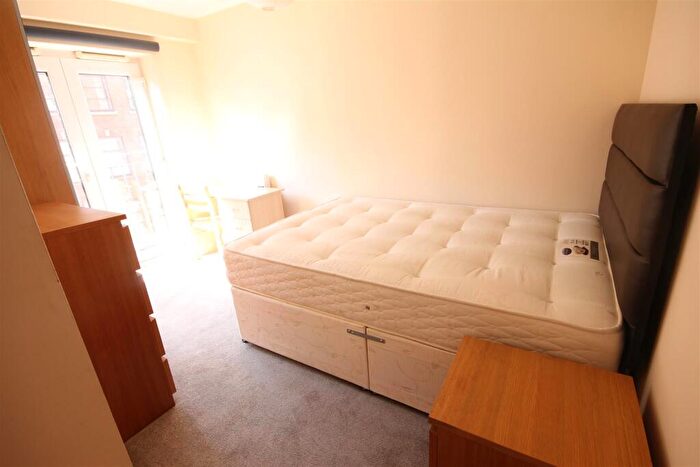 5 Bedroom Apartment To Rent In Rialto, Newcastle City Centre, NE1