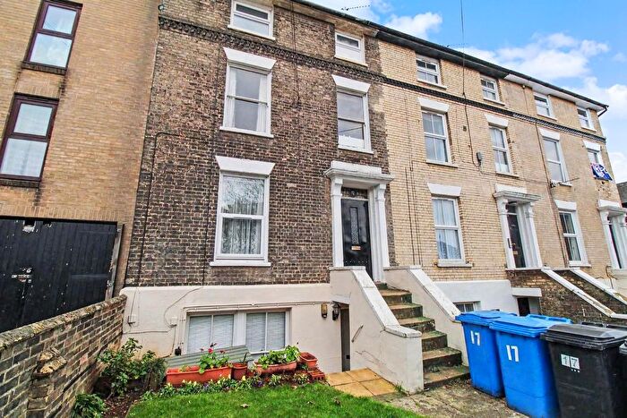 1 Bedroom Flat To Rent In Burlington Road, Ipswich, IP1