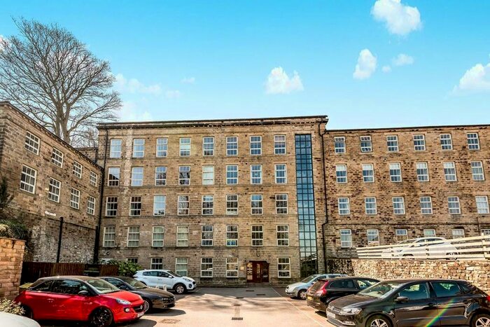 2 Bedroom Flat To Rent In Mulberry Lane, Steeton, Keighley, BD20
