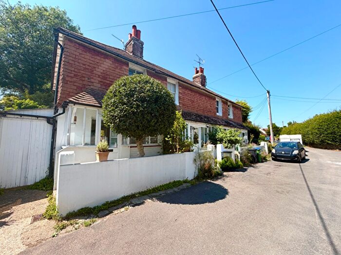 2 Bedroom Cottage To Rent In Oak Cottages, Piddinghoe, BN9