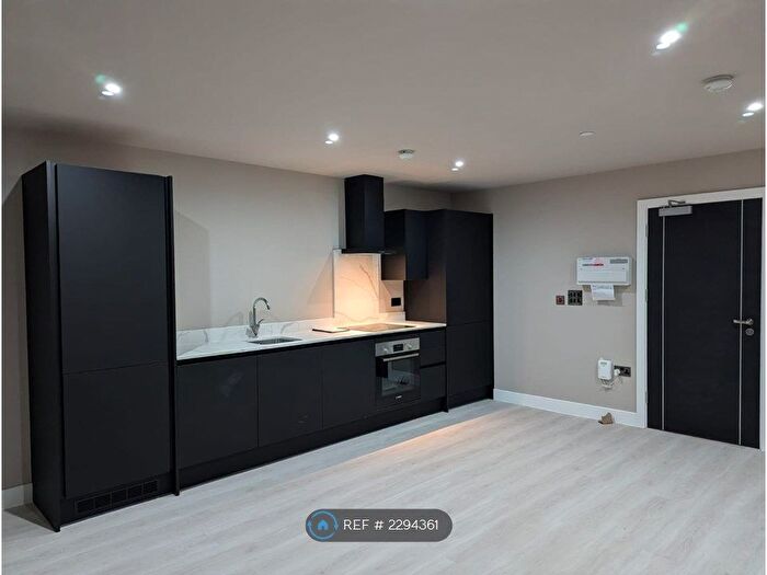 1 Bedroom Flat To Rent In Coventry Road, Birmingham, B26