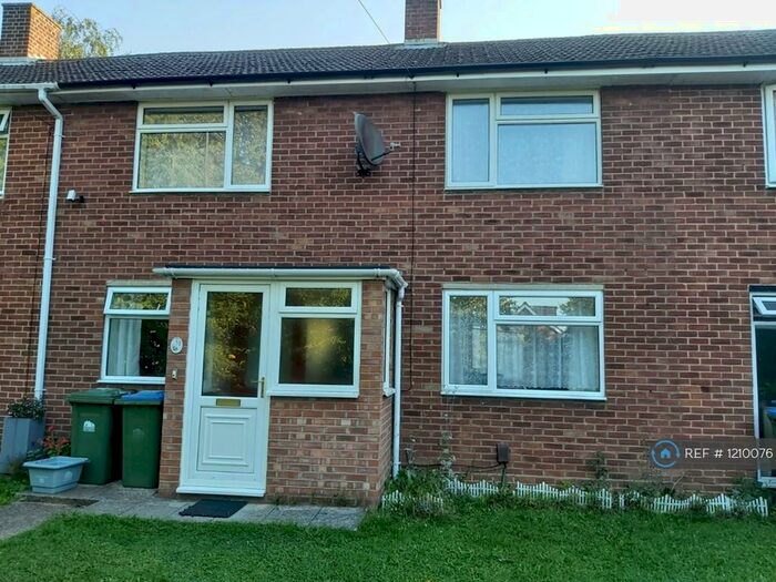 3 Bedroom Terraced House To Rent In Malwood Avenue, Southampton, SO16