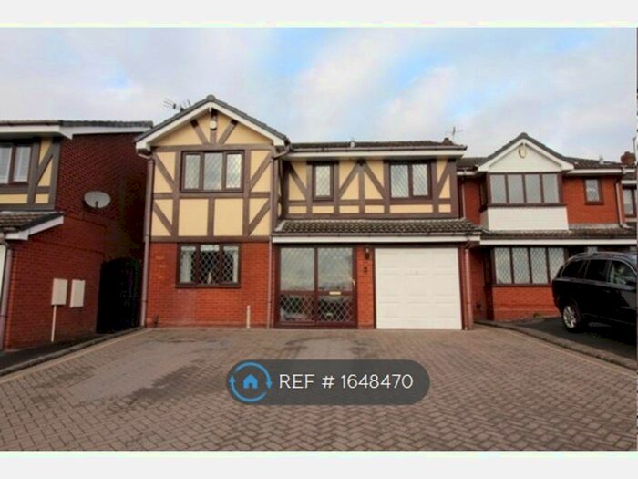 5 Bedroom Detached House To Rent In Bordeaux Close, Dudley, DY1