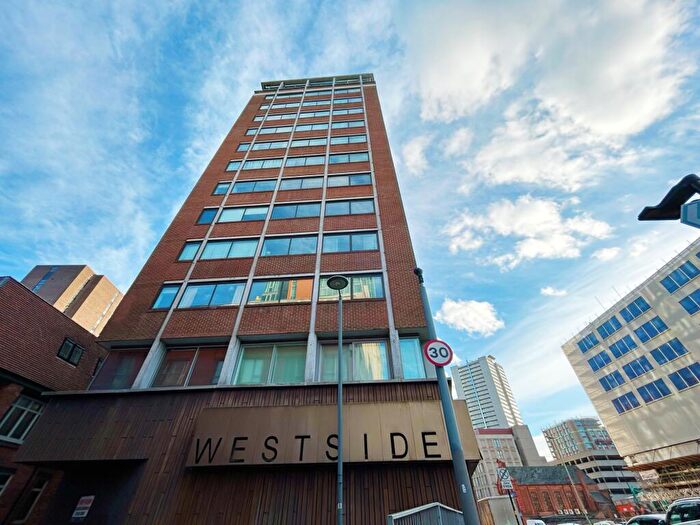 1 Bedroom Apartment To Rent In Westside One, B1