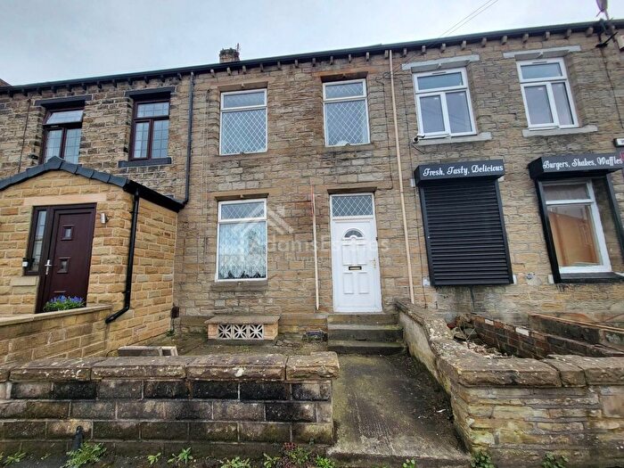 3 Bedroom Terraced House For Sale In Wharf Street, Dewsbury, WF12