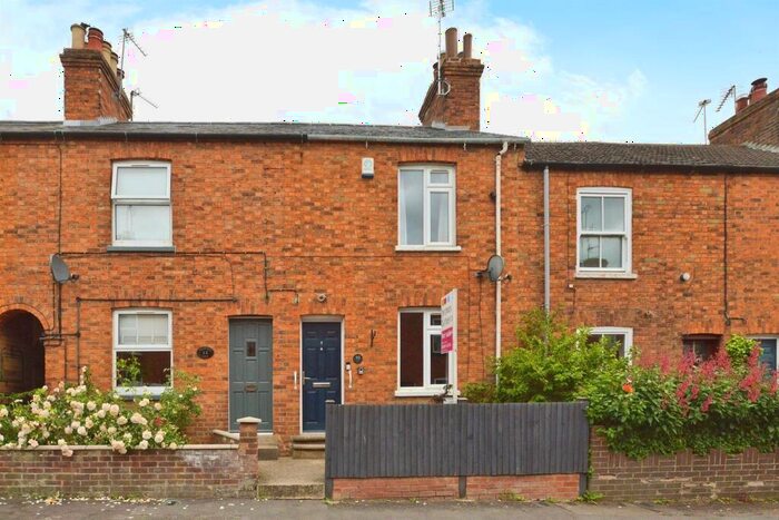 2 Bedroom House To Rent In Greenfield Road, Newport Pagnell, MK16