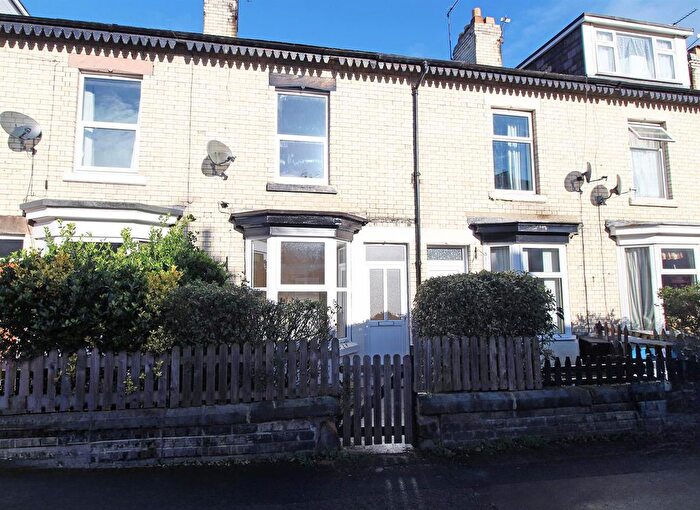 3 Bedroom Terraced House To Rent In Chatsworth Place, Harrogate, HG1