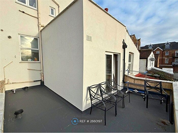 1 Bedroom Flat To Rent In Portland Road, London, SE25