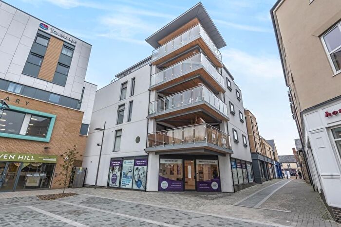 2 Bedroom Flat To Rent In Bicester, Oxfordshire, OX26