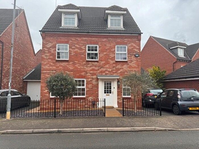 5 Bedroom Detached House To Rent In Navigation Drive, Glen Parva, Leicester, LE2