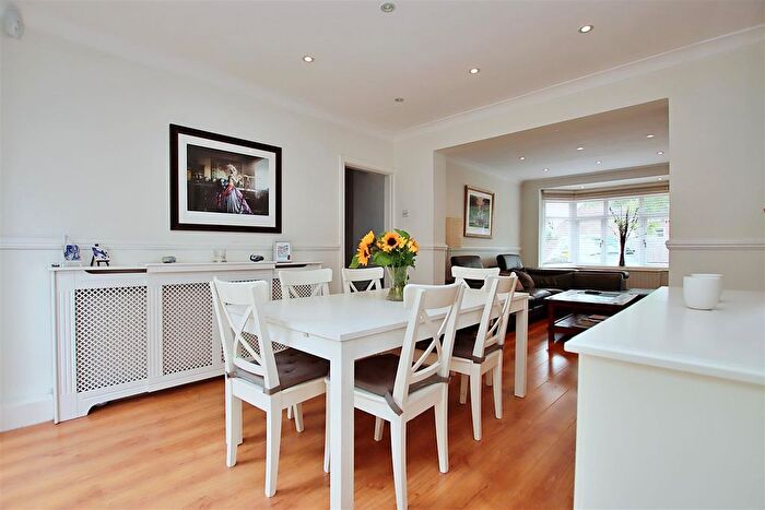 3 Bedroom Semi-Detached House For Sale In Grange Road, Elstree, WD6