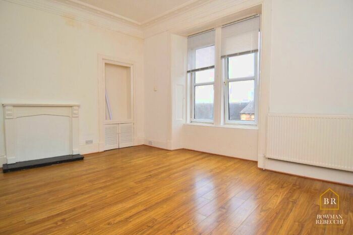 1 Bedroom Flat To Rent In Dempster Street, Inverclyde, Greenock, PA15