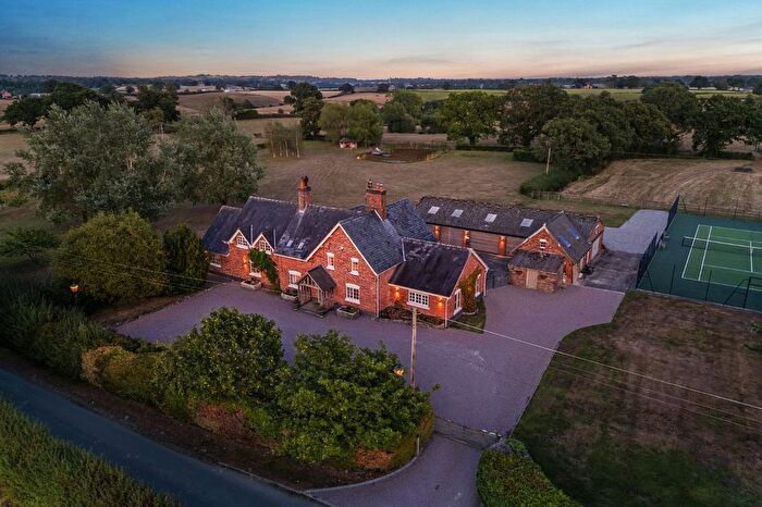 5 Bedroom Detached House For Sale In Lower Barnes, Malpas, Cheshire, SY14