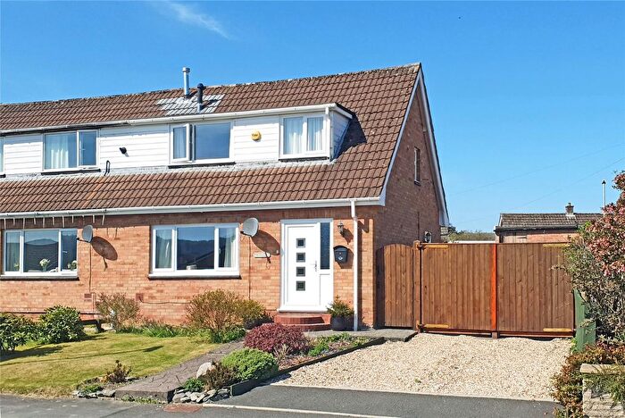 2 Bedroom Semi-Detached House For Sale In Hilcrest Drive, Llandrindod Wells, Powys, LD1
