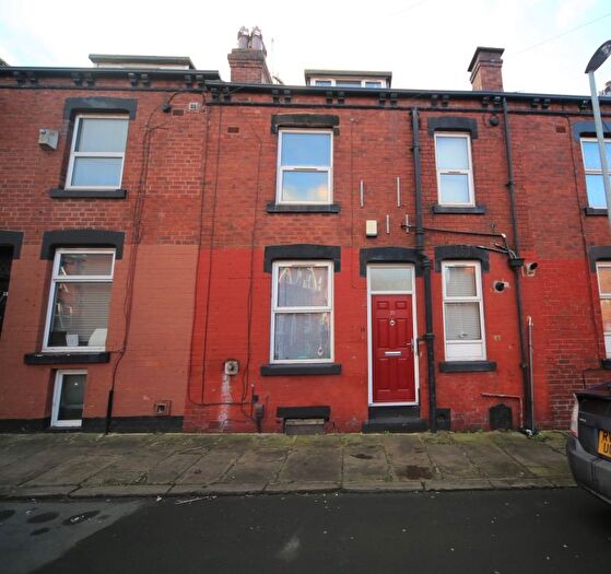 2 Bedroom Terraced House To Rent In Harold Avenue, Hyde Park, Leeds, LS6