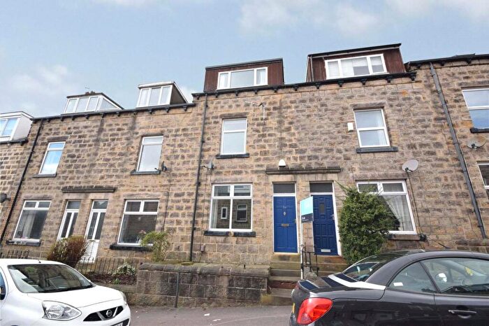 3 Bedroom Terraced House To Rent In Rose Avenue, Horsforth, Leeds, LS18