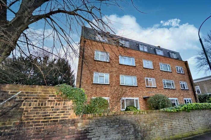 2 Bedroom Flat To Rent In Ariel Court, Goldhawk Road, London, W12
