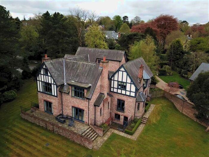 6 Bedroom Detached House To Rent In Harrington Road, Altrincham, WA14