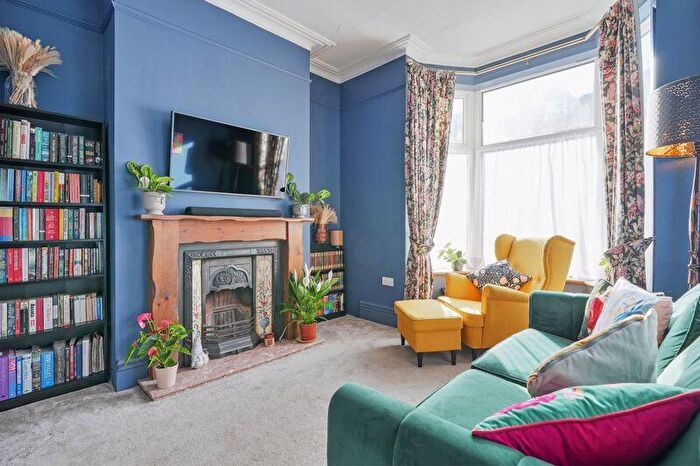 3 Bedroom Terraced House For Sale In Wake Road, Nether Edge, Sheffield, S7