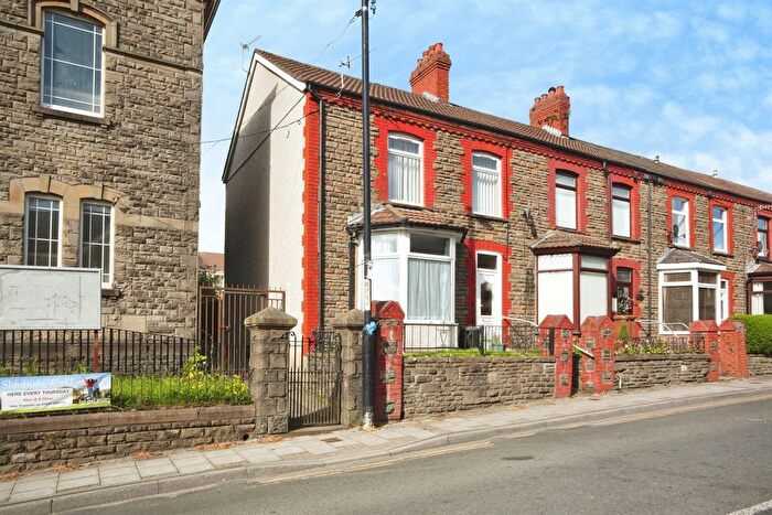 3 Bedroom End Of Terrace House For Sale In Thomas Street, Abertridwr, Caerphilly, CF83