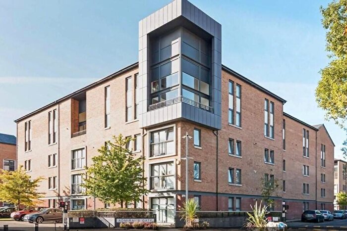 2 Bedroom Flat To Rent In Minerva Way, Glasgow, G3