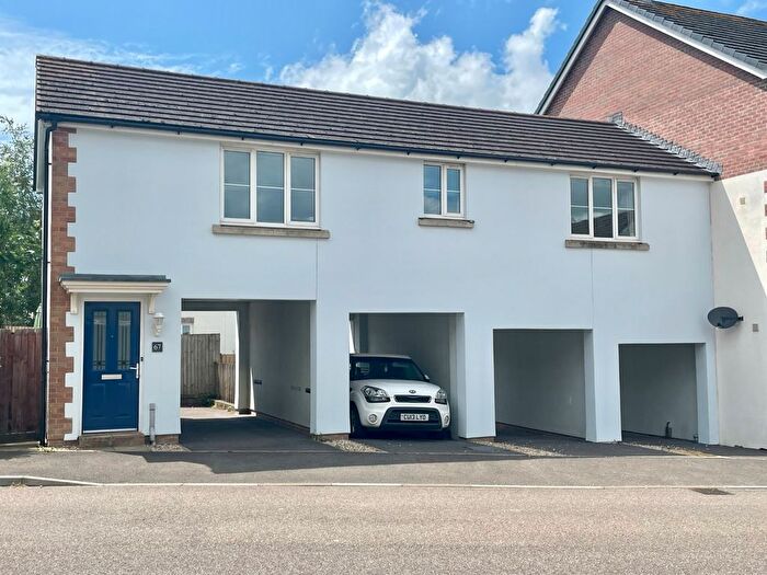 2 Bedroom Flat To Rent In Raleigh Mead, South Molton, EX36