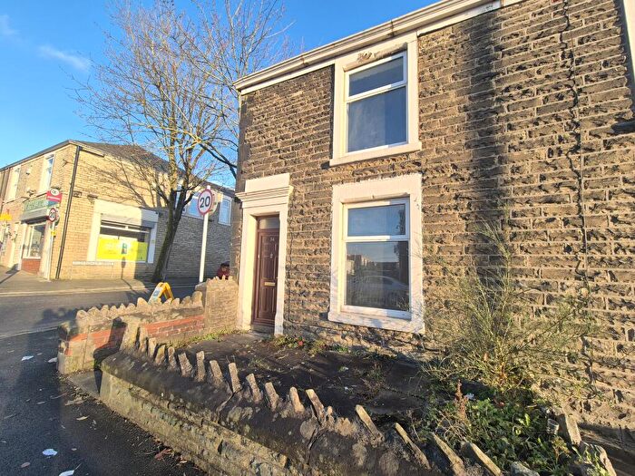 3 Bedroom End Of Terrace House For Sale In Dill Hall Lane, Church, Accrington, BB5