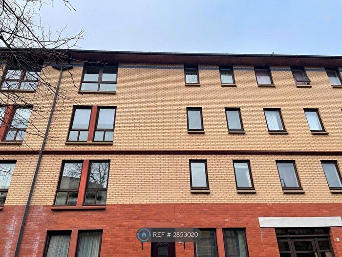 2 Bedroom Flat To Rent In Cromwell St, Glasgow, G20
