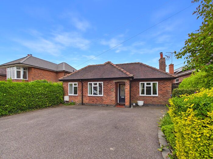 4 Bedroom Detached Bungalow For Sale In West Bank Road, Allestree, DE22