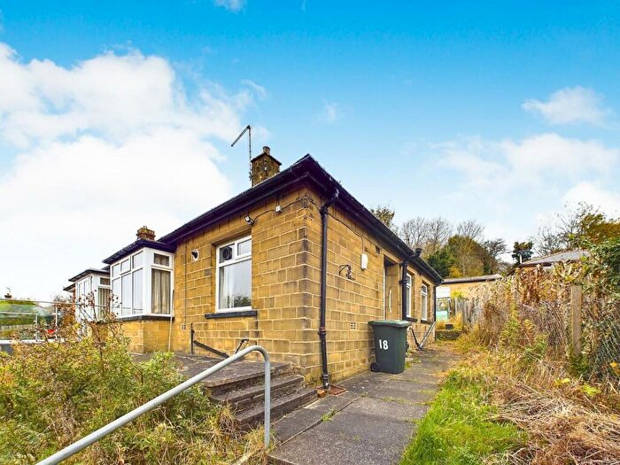 2 Bedroom Semi-Detached Bungalow For Sale In Aire View Drive, Sandbeds, Keighley, BD20