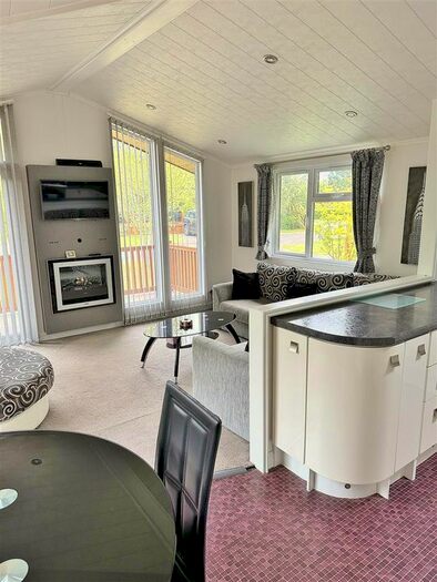 2 Bedroom Bungalow For Sale In The Lakes At Far Grange, Skipsea, Driffield, YO25
