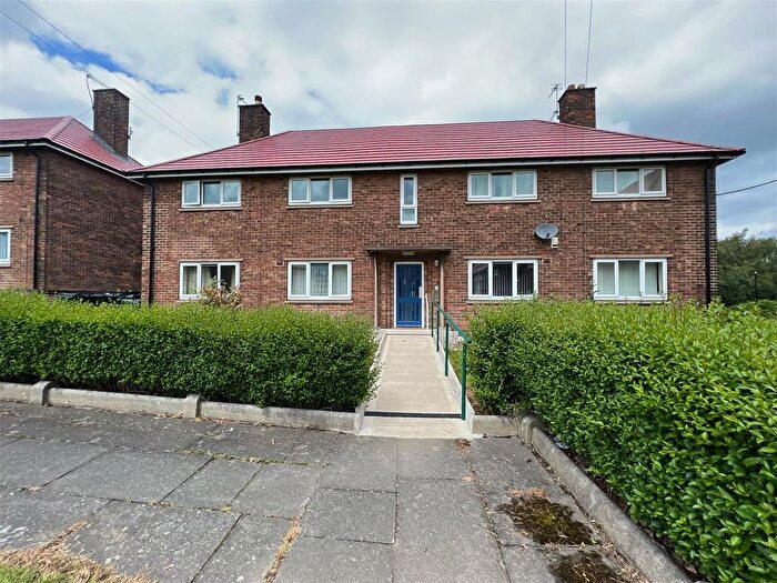 1 Bedroom Flat To Rent In Spa View Road, Birley, Sheffield, South Yorkshire, S12