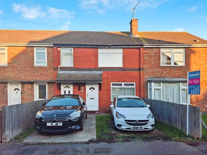 3 Bedroom Terraced House For Sale In Bisley Close, Swindon, Wiltshire, SN3