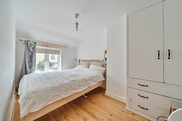 2 Bedroom Cottage For Sale In Windmill Road, Flitwick, MK45