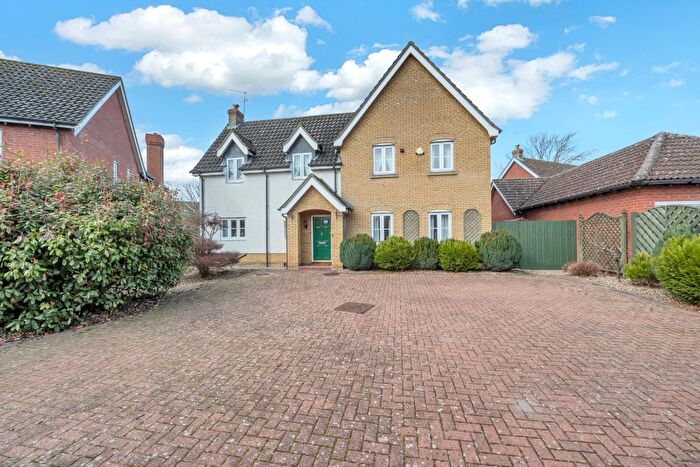 4 Bedroom Detached House For Sale In Fornham All Saints, Bury St. Edmunds, IP28