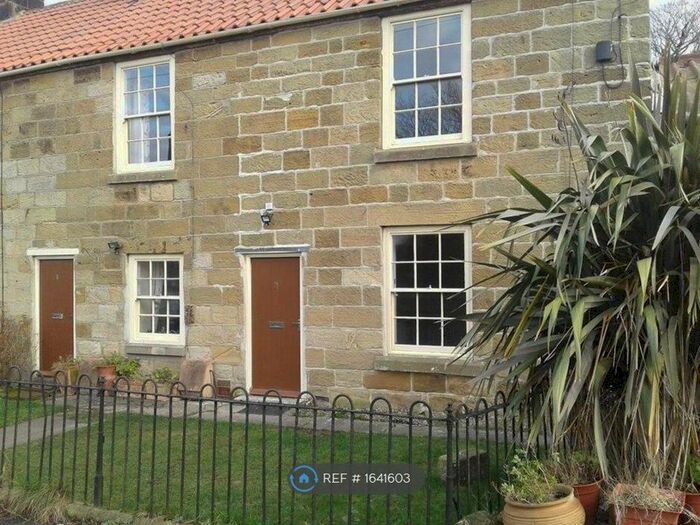 2 Bedroom End Of Terrace House To Rent In Barns Farm Cottages, Skelton-In-Cleveland, Saltburn-By-The-Sea, TS12