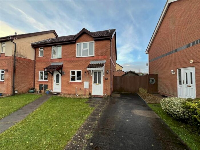 2 Bedroom Property To Rent In Ffordd Y Gamlas, Gowerton, Swansea, SA4