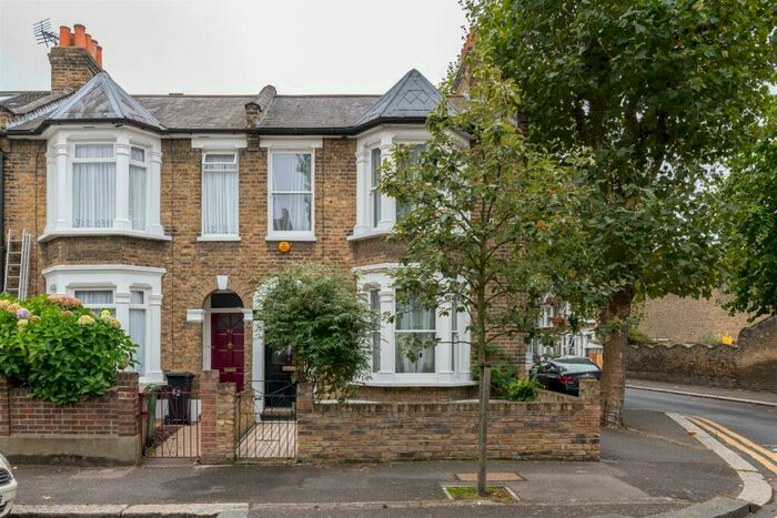 3 Bedroom House To Rent In Malta Road, London, E10