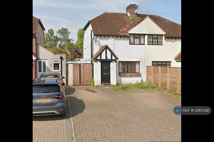 3 Bedroom Semi-Detached House To Rent In Bray Road, Maidenhead, SL6