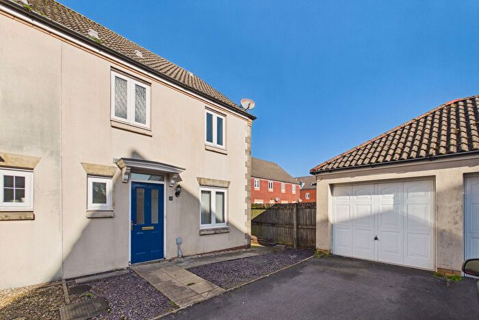 3 Bedroom Semi Detached House For Sale In Tir Yr Yspyty, Bynea, SA14