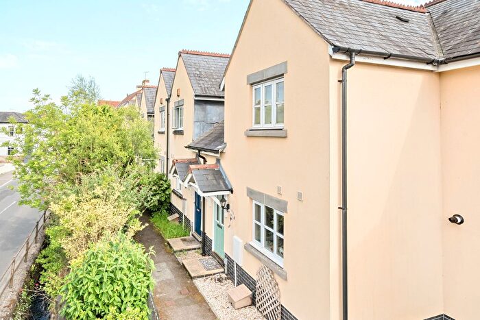 3 Bedroom Terraced House For Sale In Dartmoor Court, Bovey Tracey, TQ13