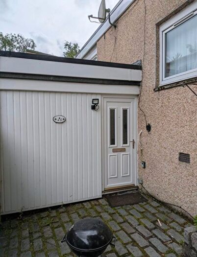 2 Bedroom Terraced House To Rent In Balloch View, Cumbernauld, Glasgow, G67